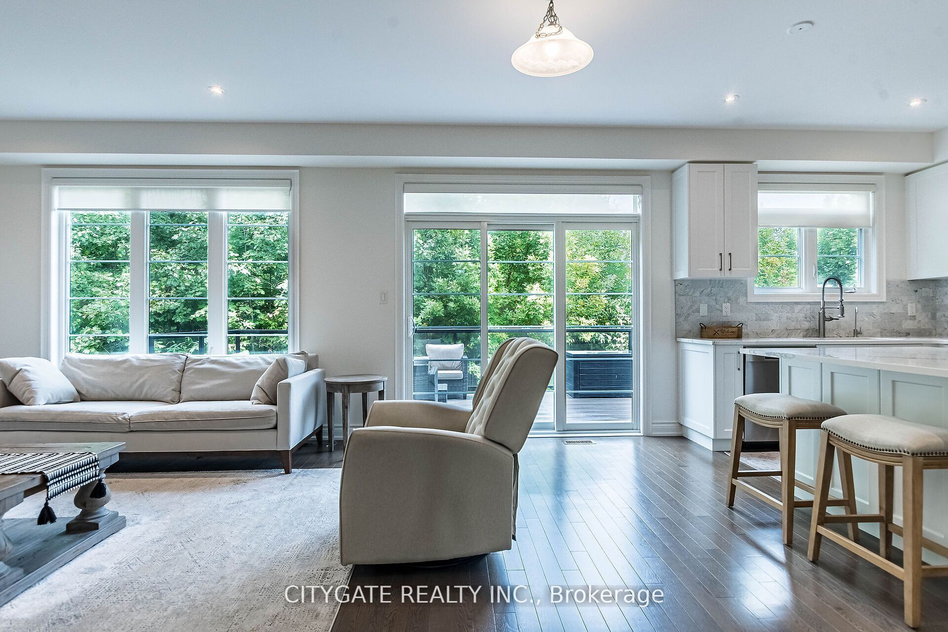 Additional image 4 of 44 Elysian Fields Circle, Brampton, ON, L6Y 6E9