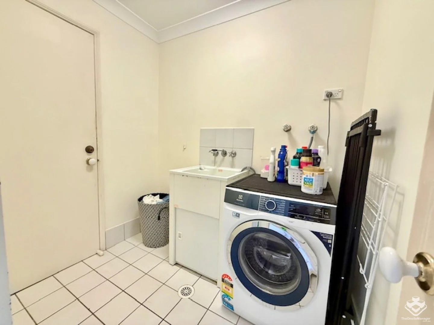 Additional image 11 of ID:21172885/220 Christine Avenue, Burleigh Waters QLD 4220