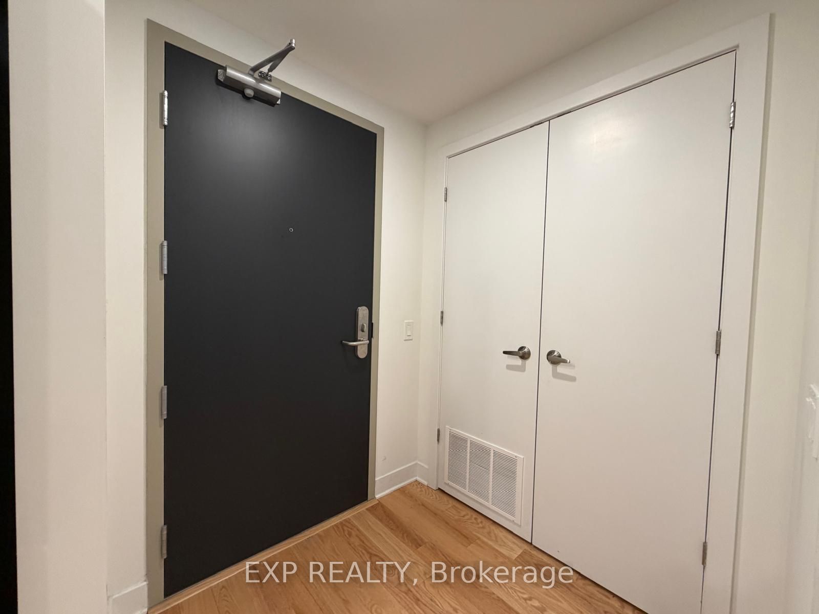 Additional image 5 of 304-180 George Street, Ottawa, ON, K1N 0G8