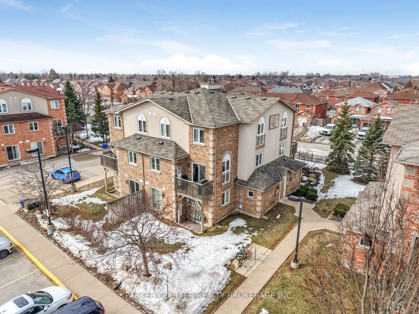 4-17 Cheltenham Road, Barrie, ON, L4M 0E7