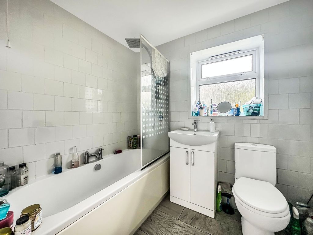 Additional image 15 of 3 bed semi-detached house for saleHeol Celyn, Hengoed CF82