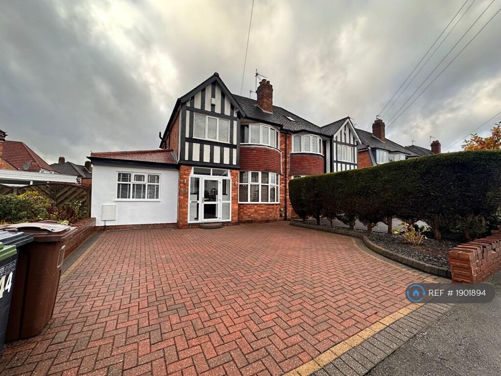 Moreton Road, Solihull, B90