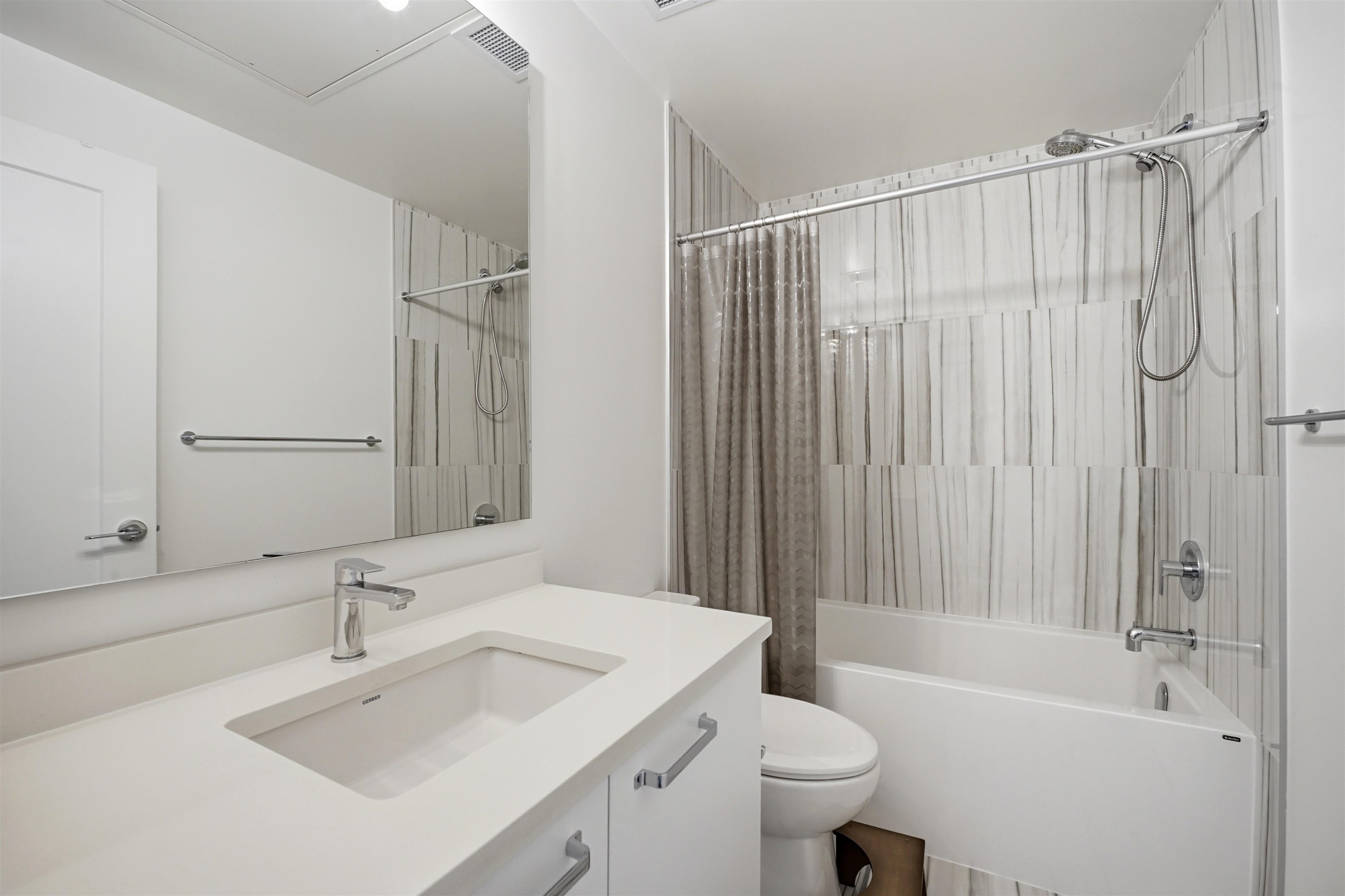 Additional image 5 of 305-18811 72 Avenue, Surrey, BC, V4N 1M9