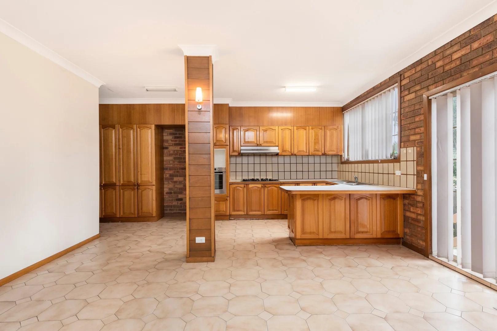 Additional image 15 of 10/219 Mahoneys Road, Forest Hill VIC 3131
