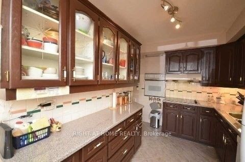 Additional image 2 of 17-7475 Goreway Drive, Mississauga, ON, L4T 3T3