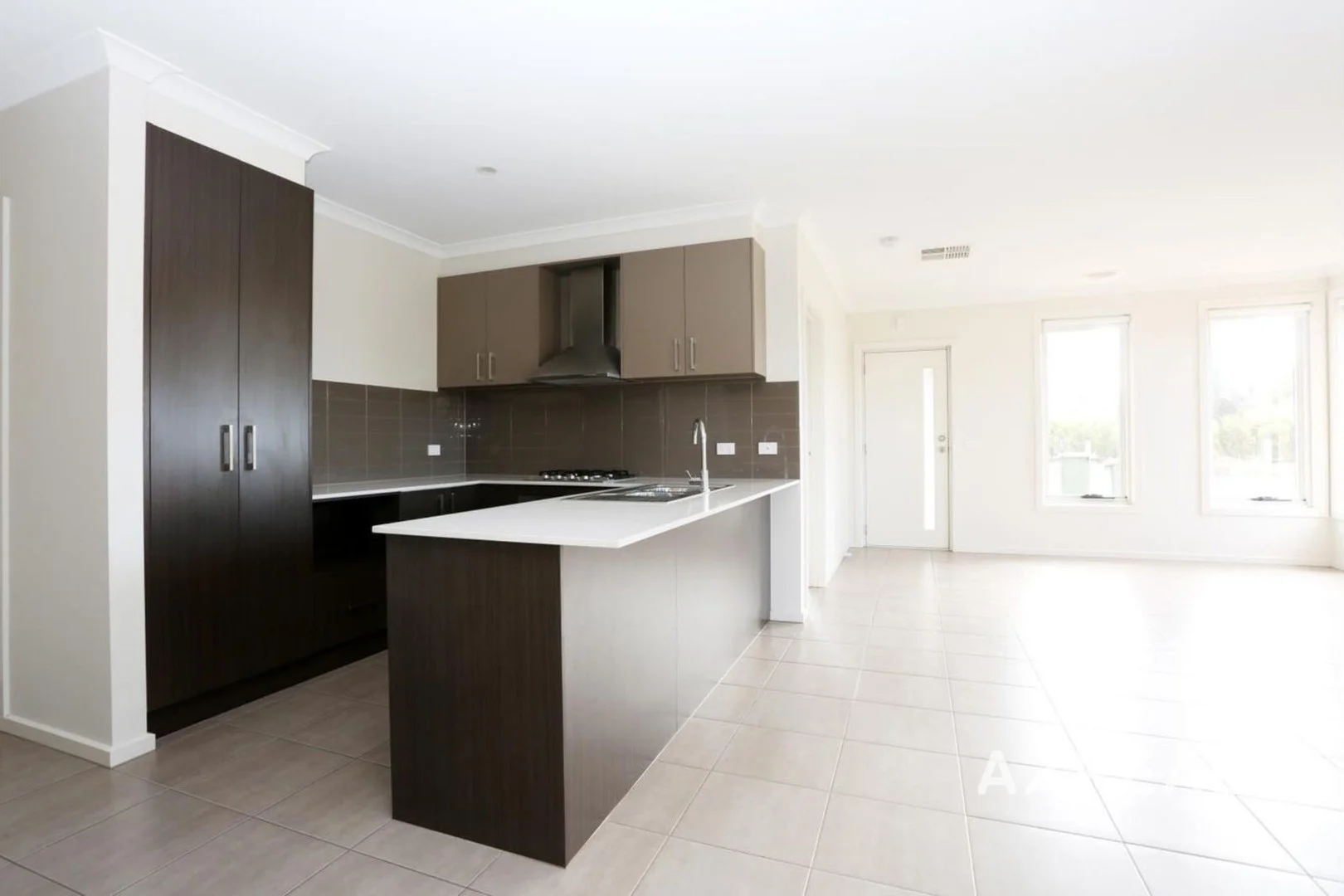 Additional image 3 of 24 Kurrali Cres, Werribee VIC 3030