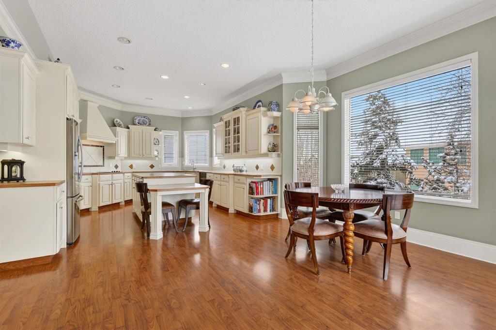 331 Mt Douglas Court SE, Calgary, AB, T2Z 3J7