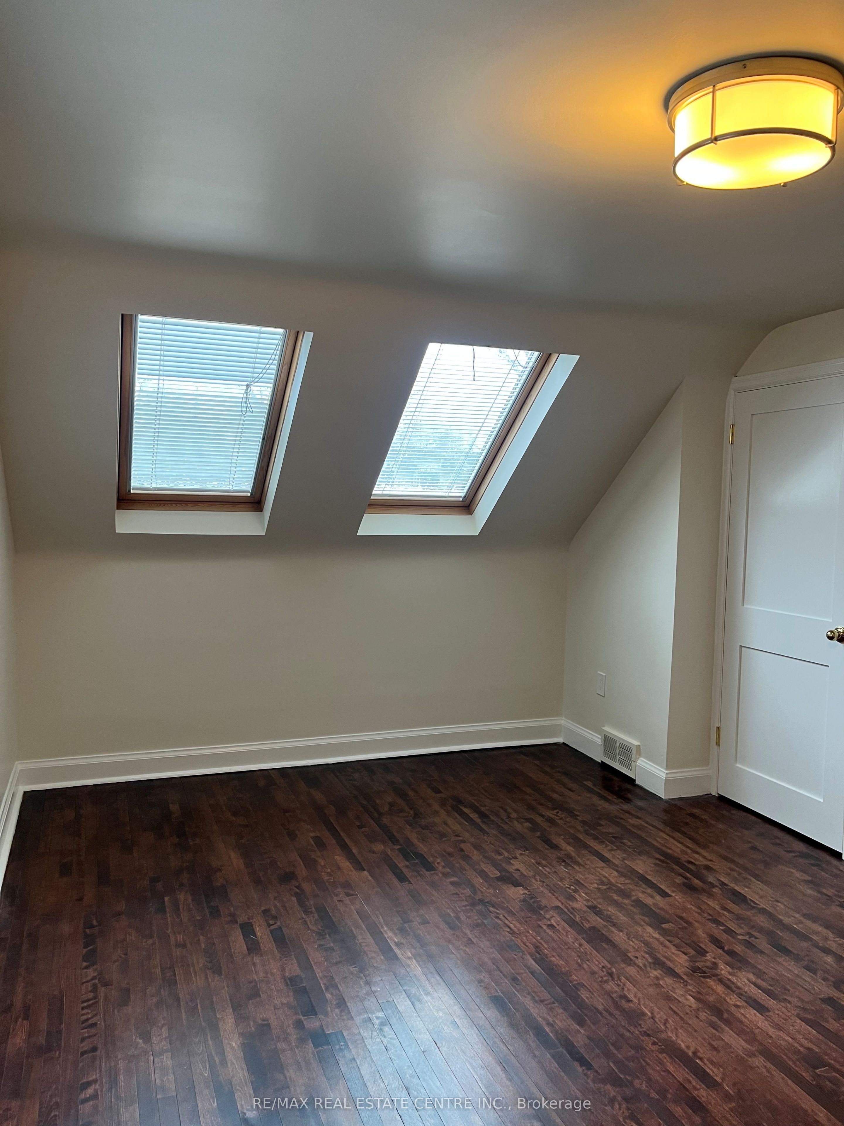 Additional image 6 of 51 Inglewood Drive, Mississauga, ON, L5G 1X7