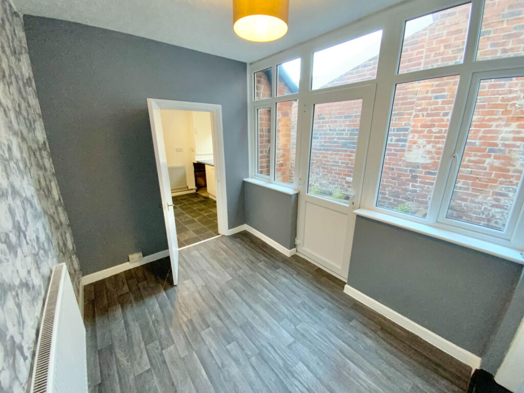 Additional image 3 of CRADLEY HEATH, Compton Road