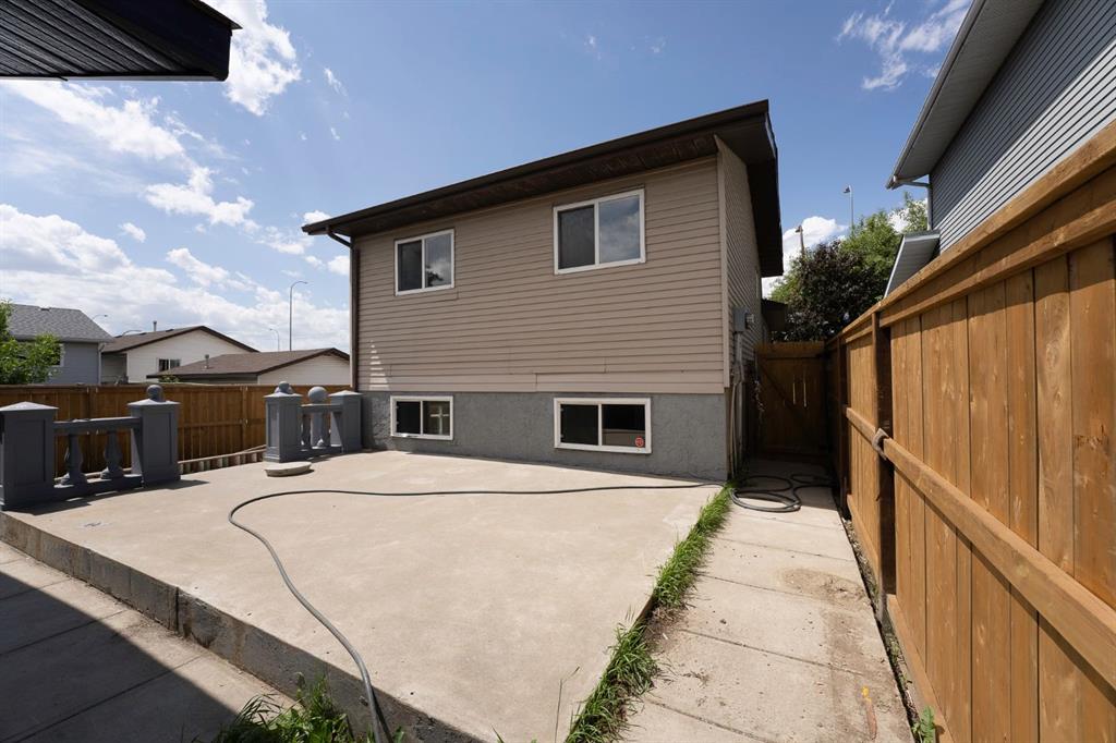 Additional image 4 of 140 Whitworth Way, Calgary, AB, T1y 6a9