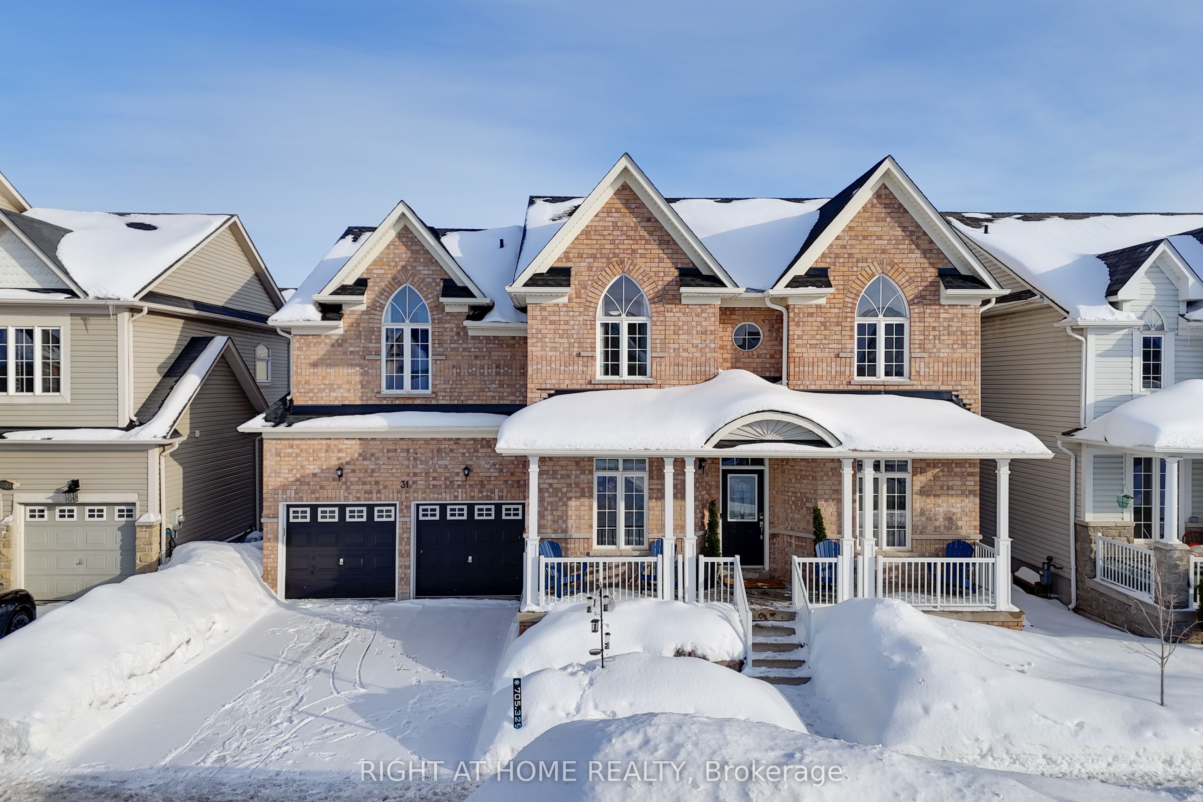31 The Queensway N/a, Barrie, ON, L4M 7H5