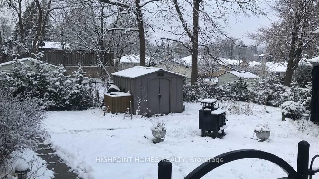 580 Forest Hill (upper Unit) Drive, Kitchener, ON, N2M 4H7 photo 2