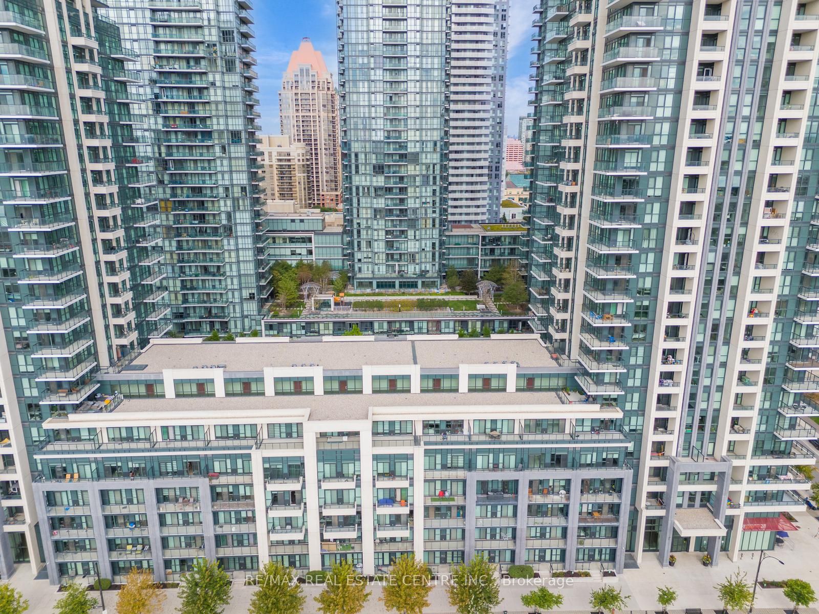 Additional image 4 of 519-4055 Parkside Village Drive, Mississauga, ON, L5B 0K8