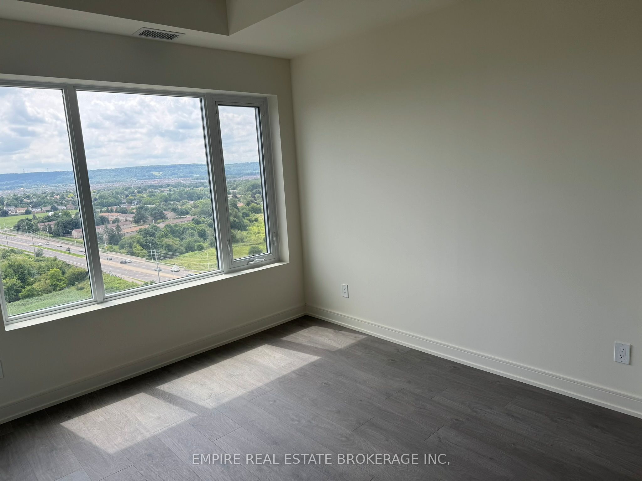 1404-8010 Derry Road, Milton, ON, L9T 9N3 photo 4