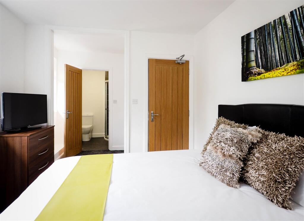 Additional image 8 of Farm Close, Solihull