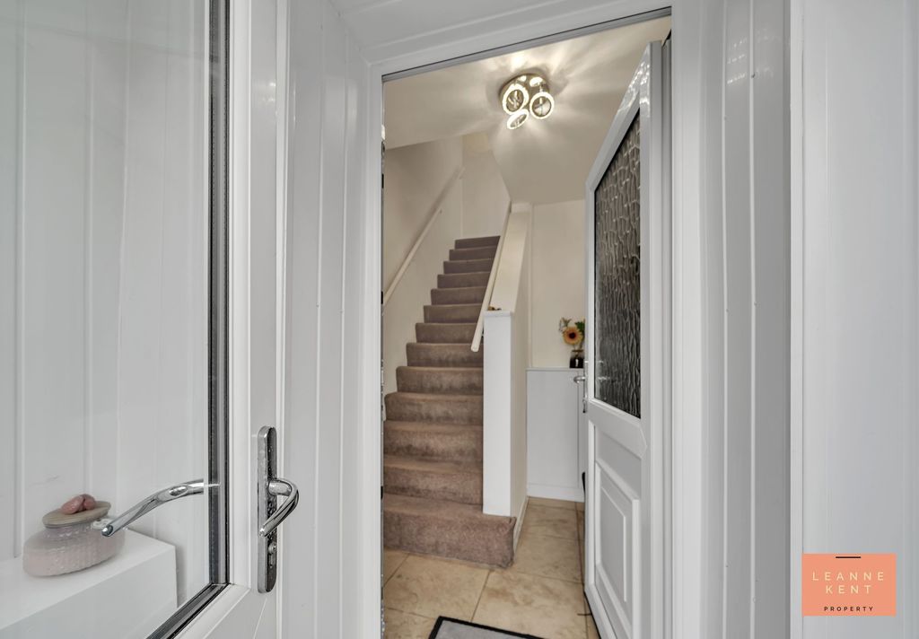 Additional image 5 of 2 bed flat for saleTempleton Avenue, Llanishen CF14