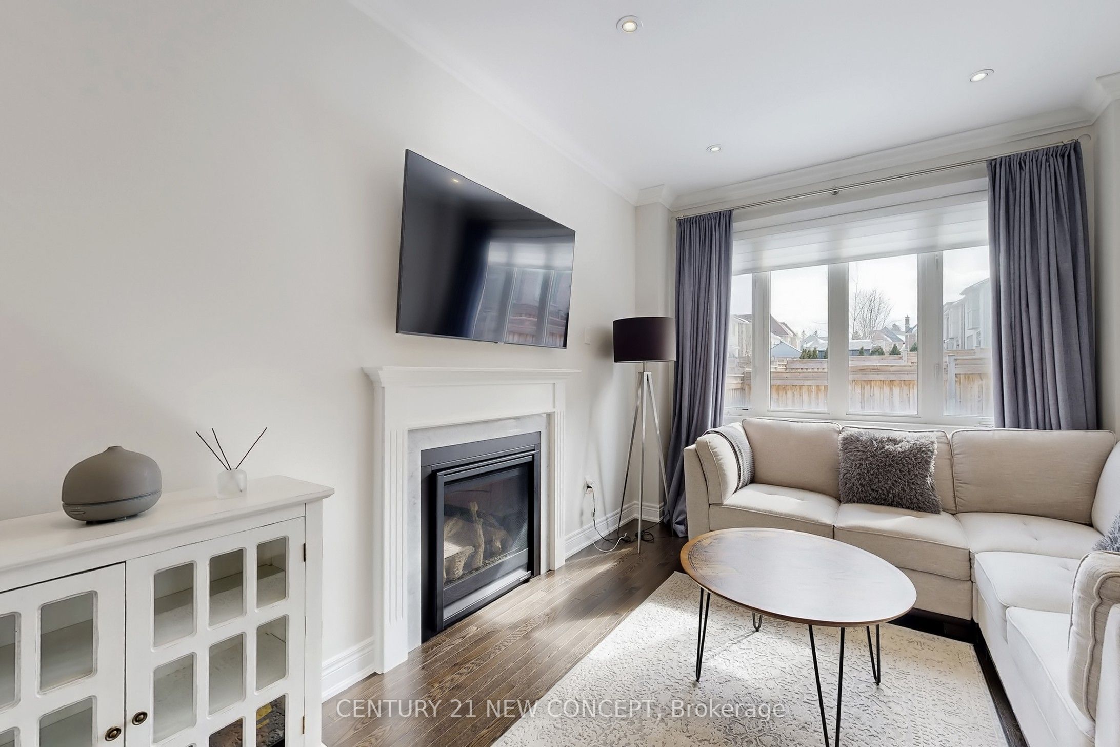 Additional image 4 of 622 Sweetwater Crescent, Newmarket, ON, L3X 0H5