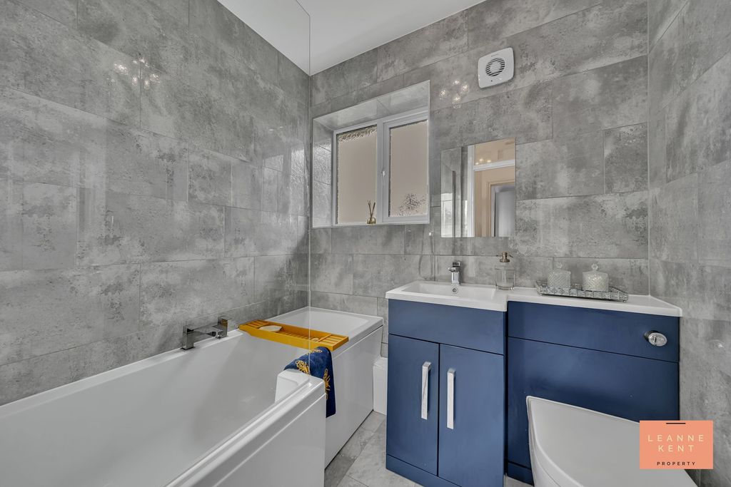 Additional image 3 of 2 bed flat for saleTempleton Avenue, Llanishen CF14