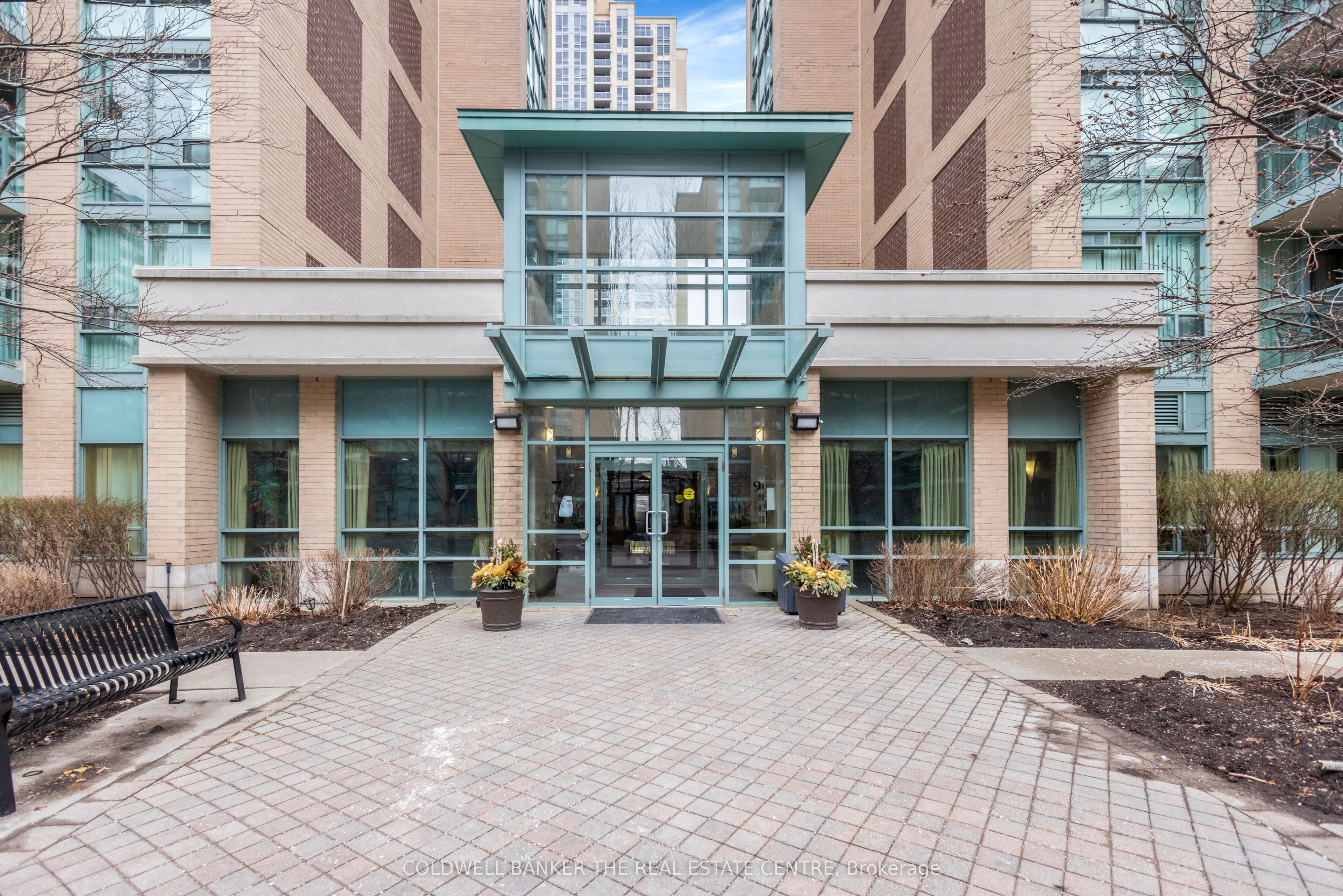 Additional image 2 of 1105-9 Michael Power Place, Toronto, ON, M9A 0A5