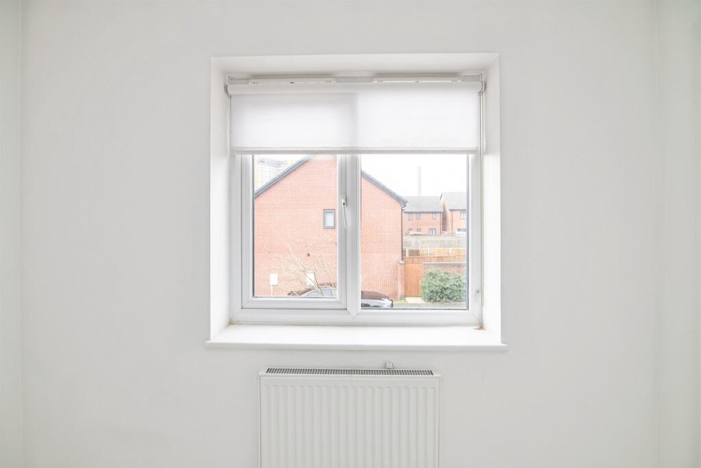 Additional image 26 of Argyll Way, Smethwick