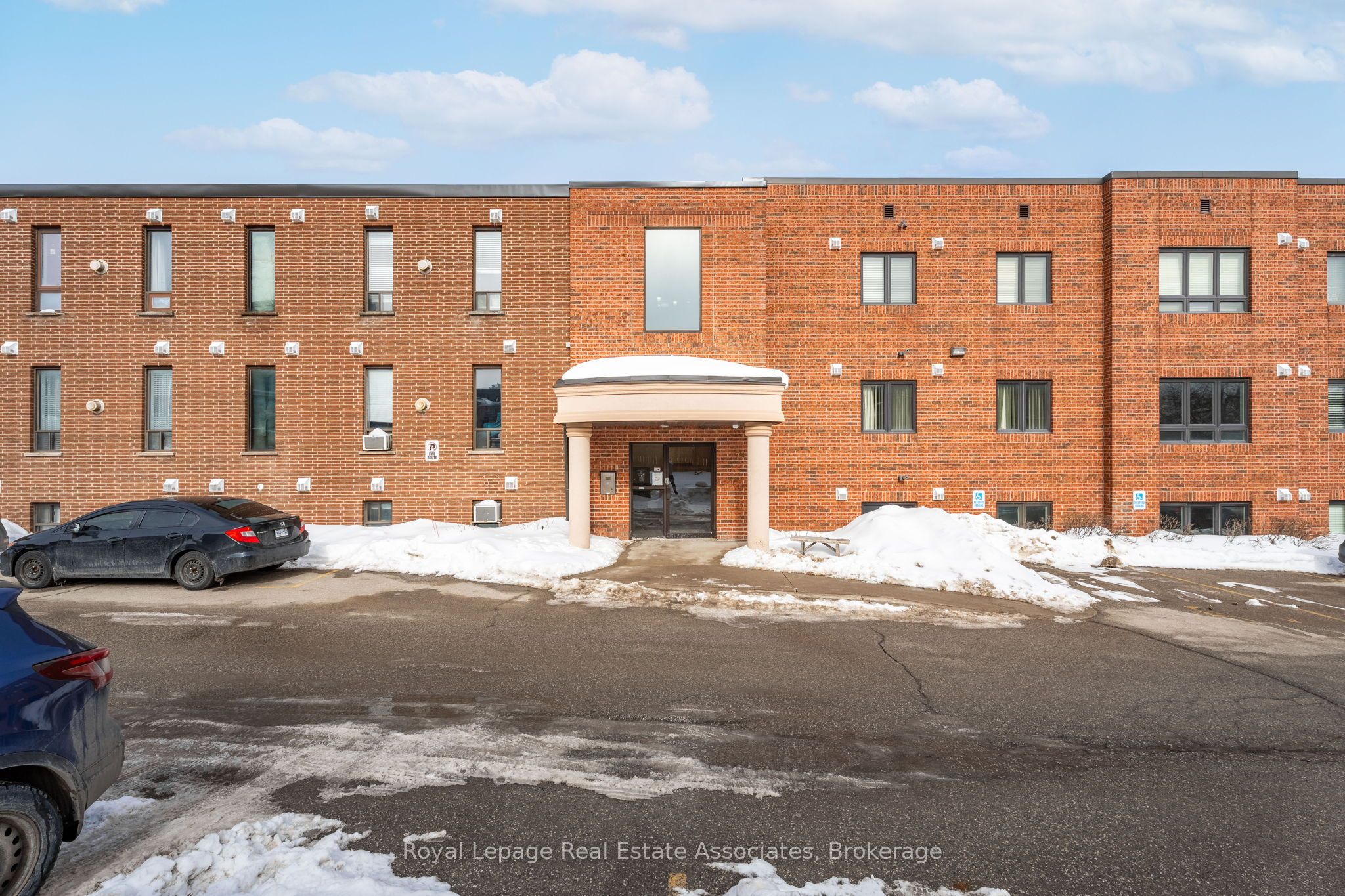 102-70 First Street, Orangeville, ON, L9W 2E5