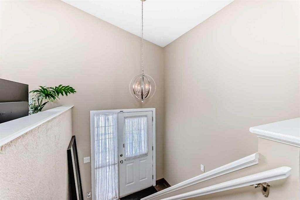 Additional image 6 of 67 Bridleglen Manor SW, Calgary, AB, T2Y 3X1