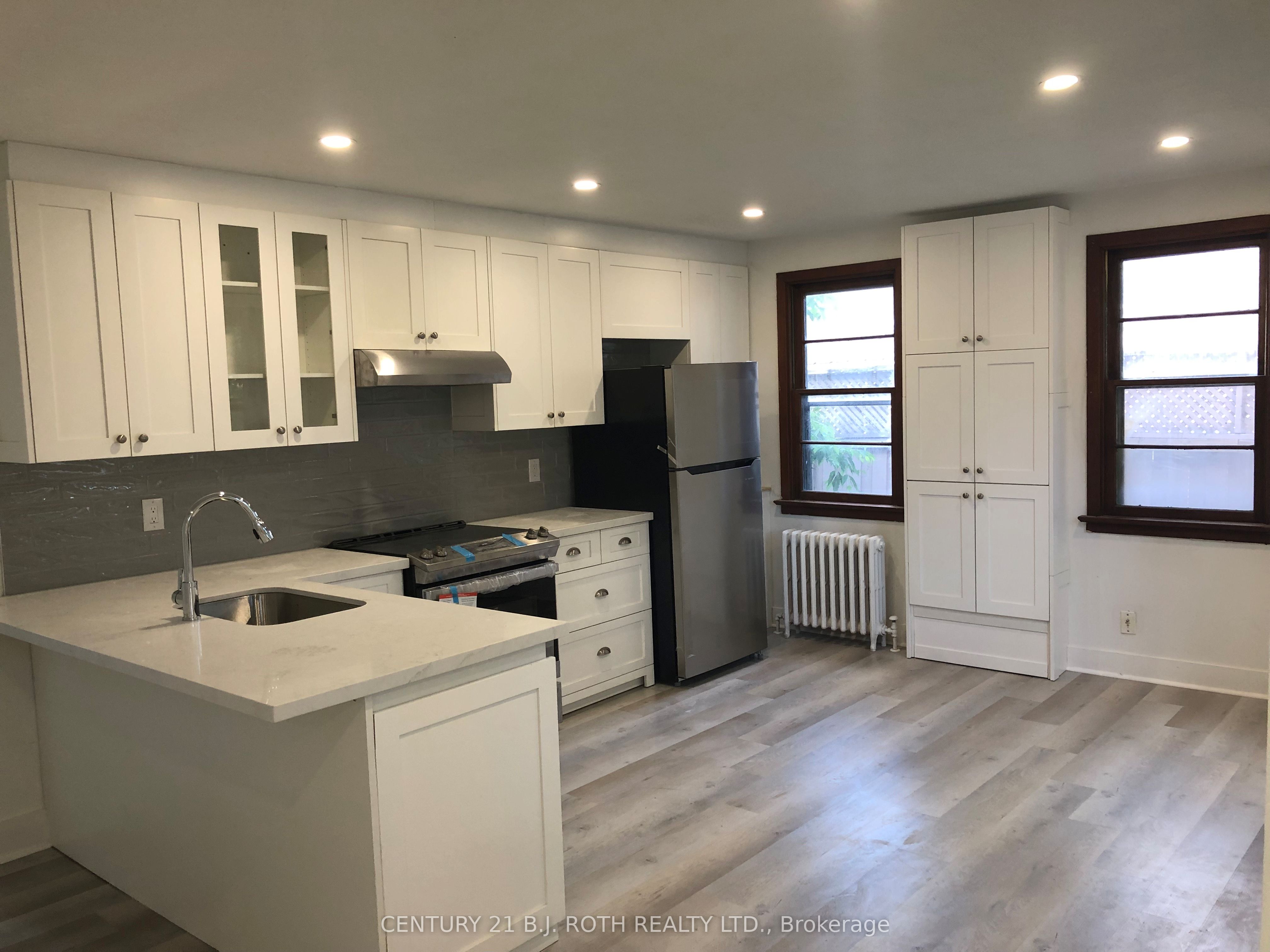 34 Cundles Road E, Barrie, ON, L4M 2Z5 photo 3
