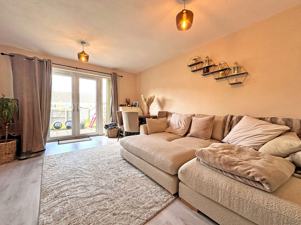 Ludlow Close, TIVIDALE, OLDBURY, B69 1AA photo 5
