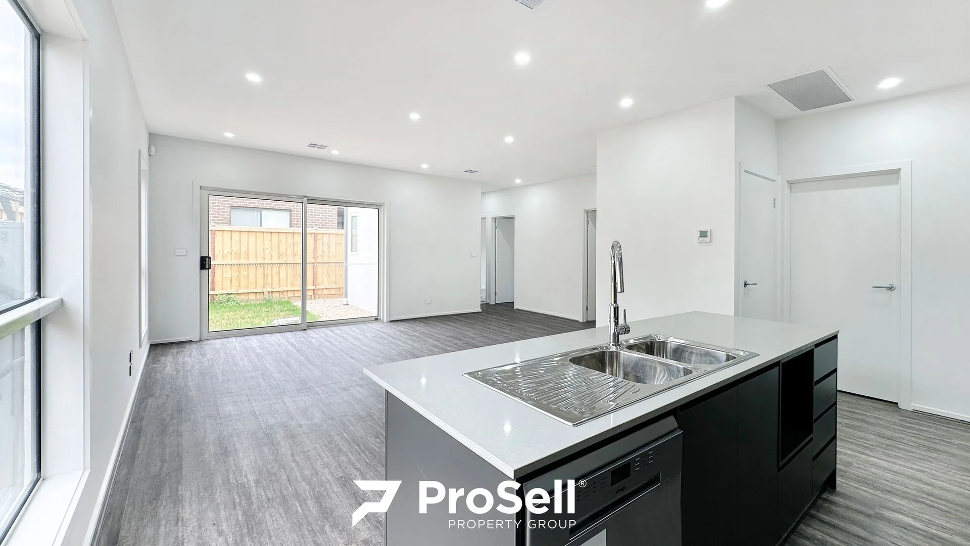 Additional image 2 of 52 Metroon Drive, Weir Views VIC 3338