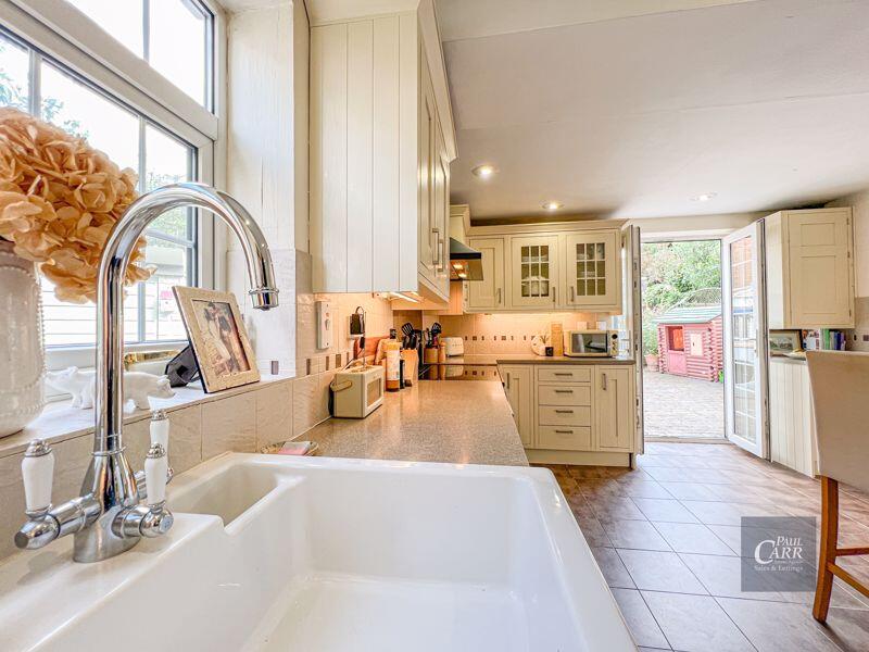 Additional image 14 of Woodhouse Lane, Amington, Tamworth, B77 3AH - Characterful Home in a Quiet Location