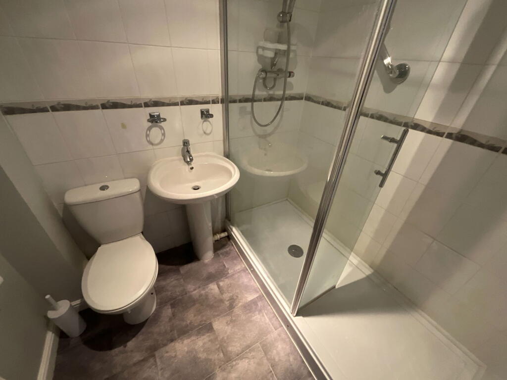 Additional image 7 of CRADLEY HEATH, Bramble Close