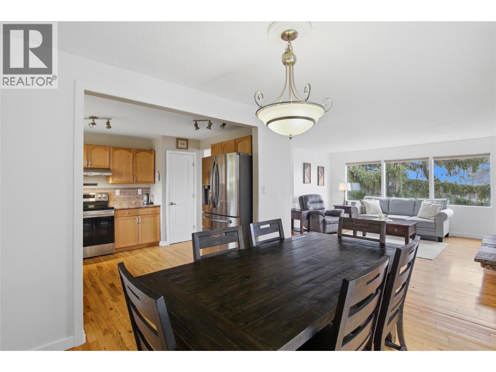 Additional image 3 of 299 Gordonhorn Crescent, Kamloops, BC, V2E1G6