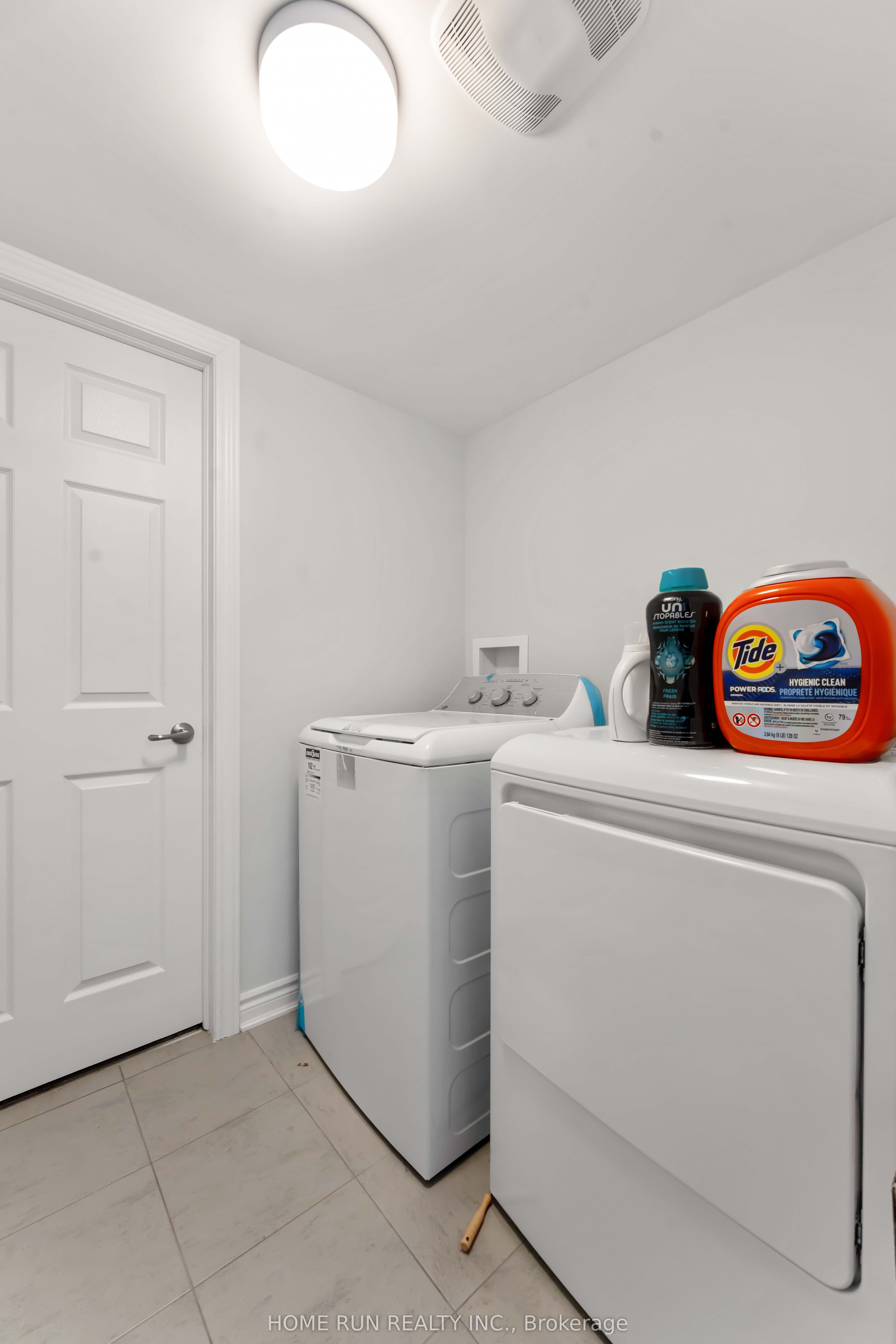 Additional image 6 of 2084 Leinster Circle, Ottawa, ON, K2S 2Z5