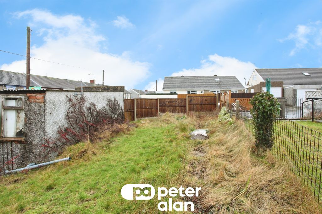 Additional image 15 of 2 bed semi-detached bungalow for saleShirdale Close, Maesycwmmer, Hengoed CF82