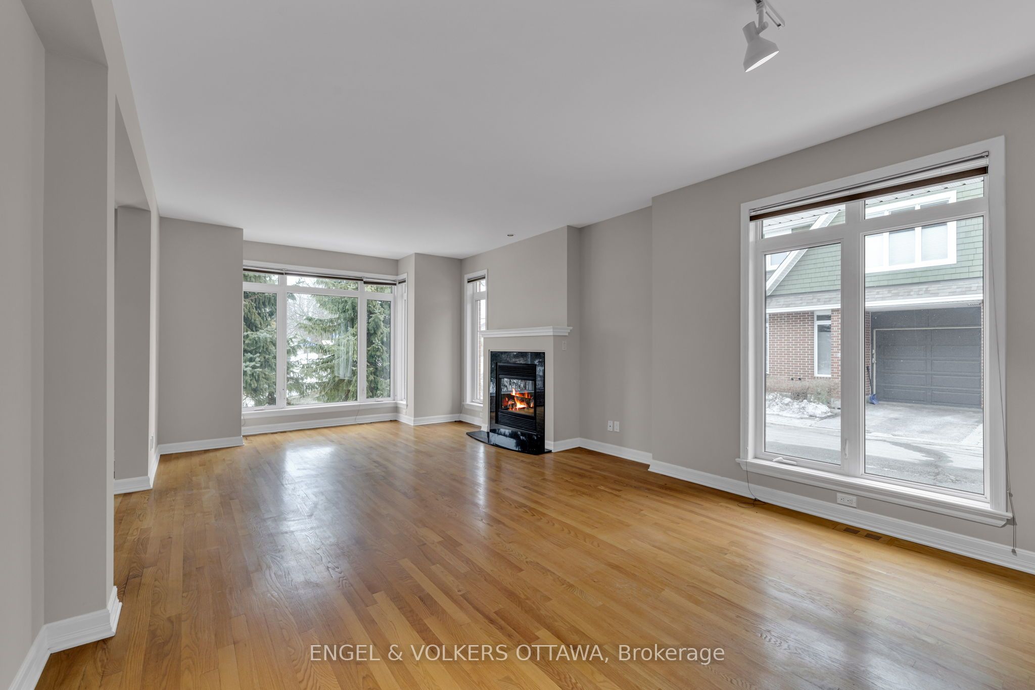 Additional image 5 of 145 Manorhill Private, Ottawa, ON, K1H 2J3