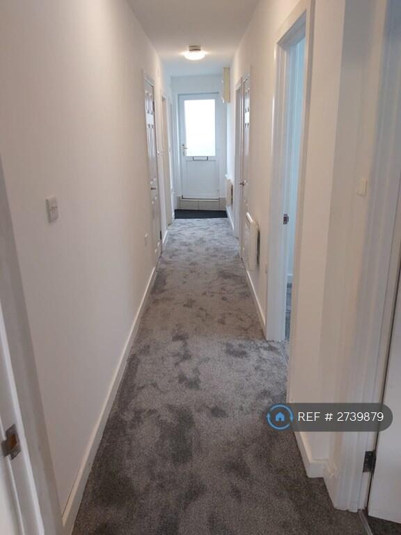 Additional image 3 of Hampton Court, Cradley Heath, B64