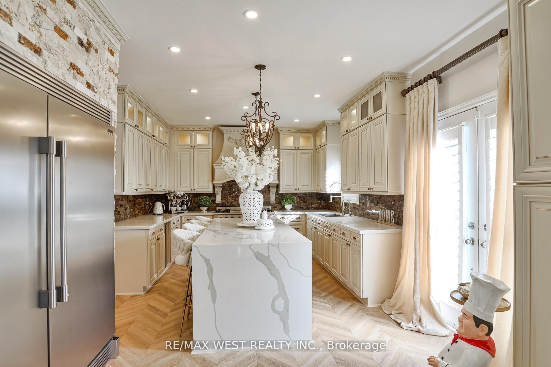 Additional image 4 of 134 Sandringham Drive, Barrie, ON, L4M 0C9
