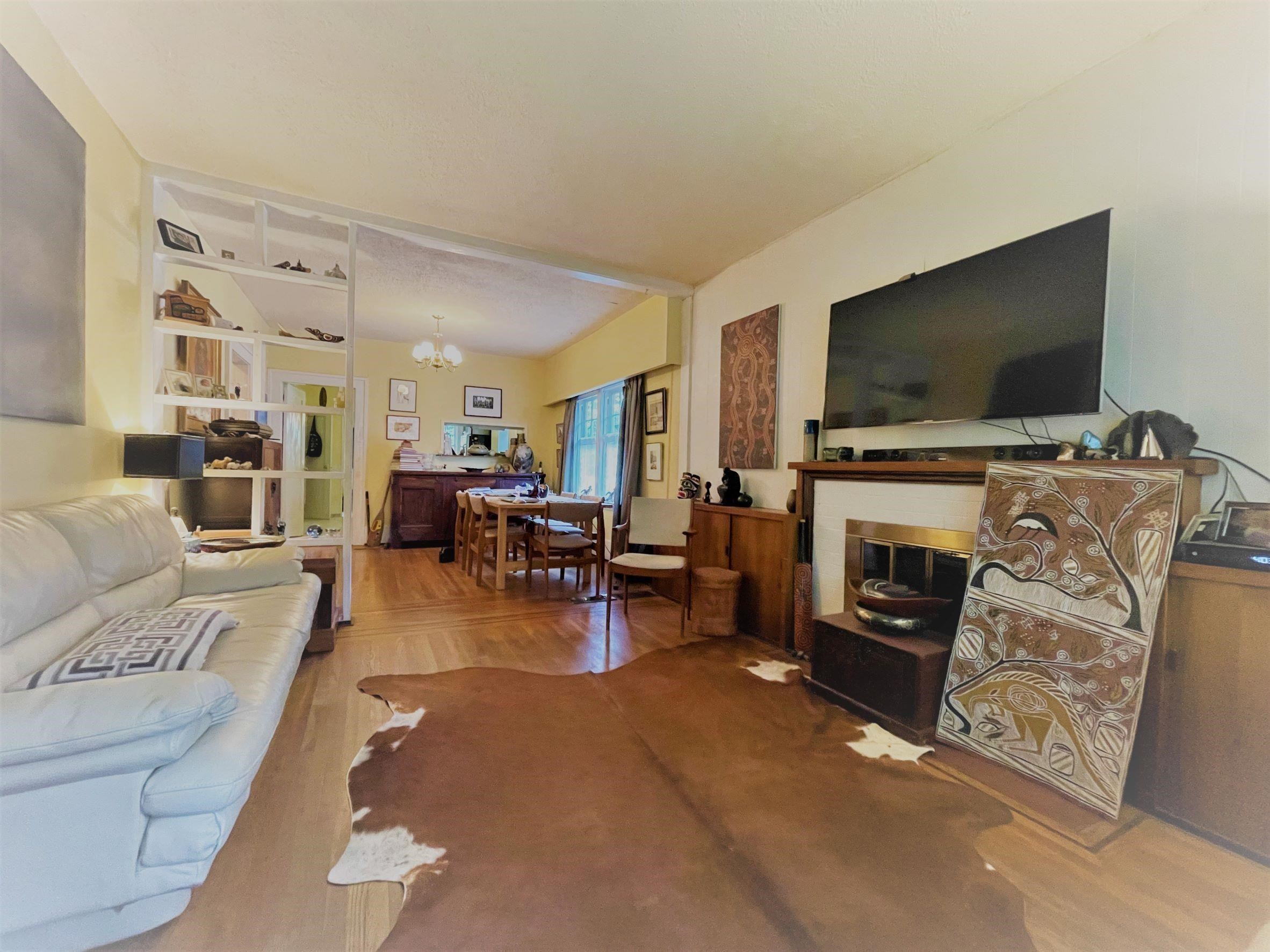 3259 7th Avenue W, Vancouver, BC, V6K 2A3
