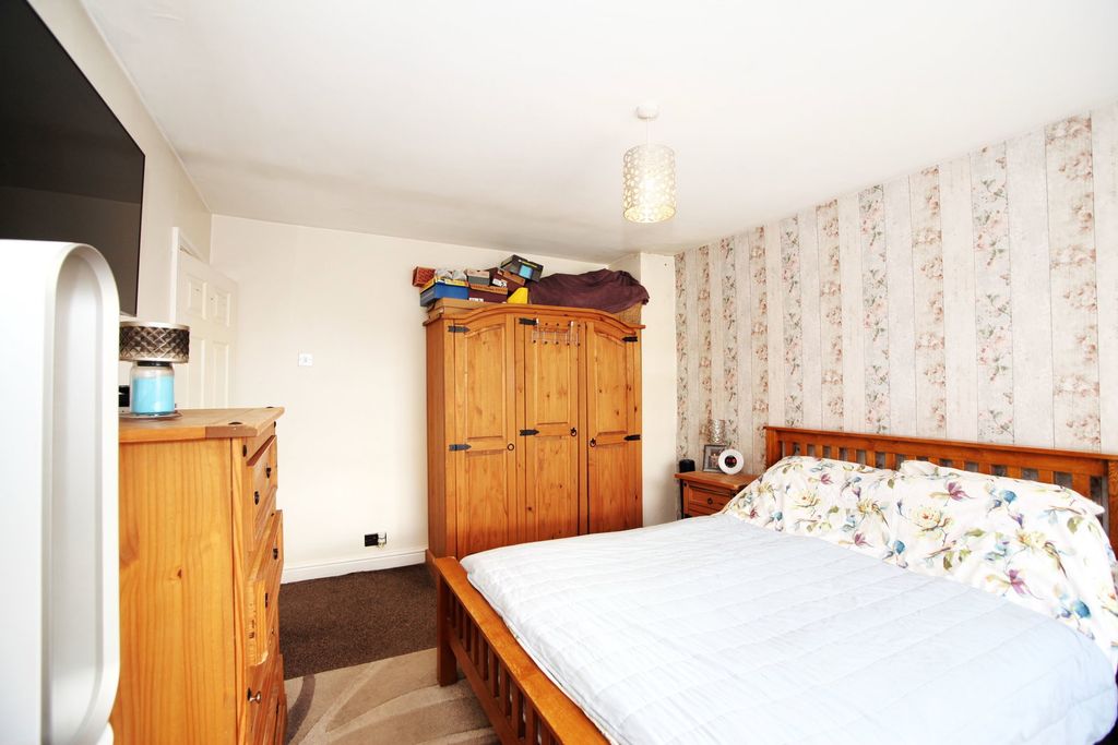 Additional image 17 of 3 bed semi-detached house for saleHengoed Parc, Hengoed CF82
