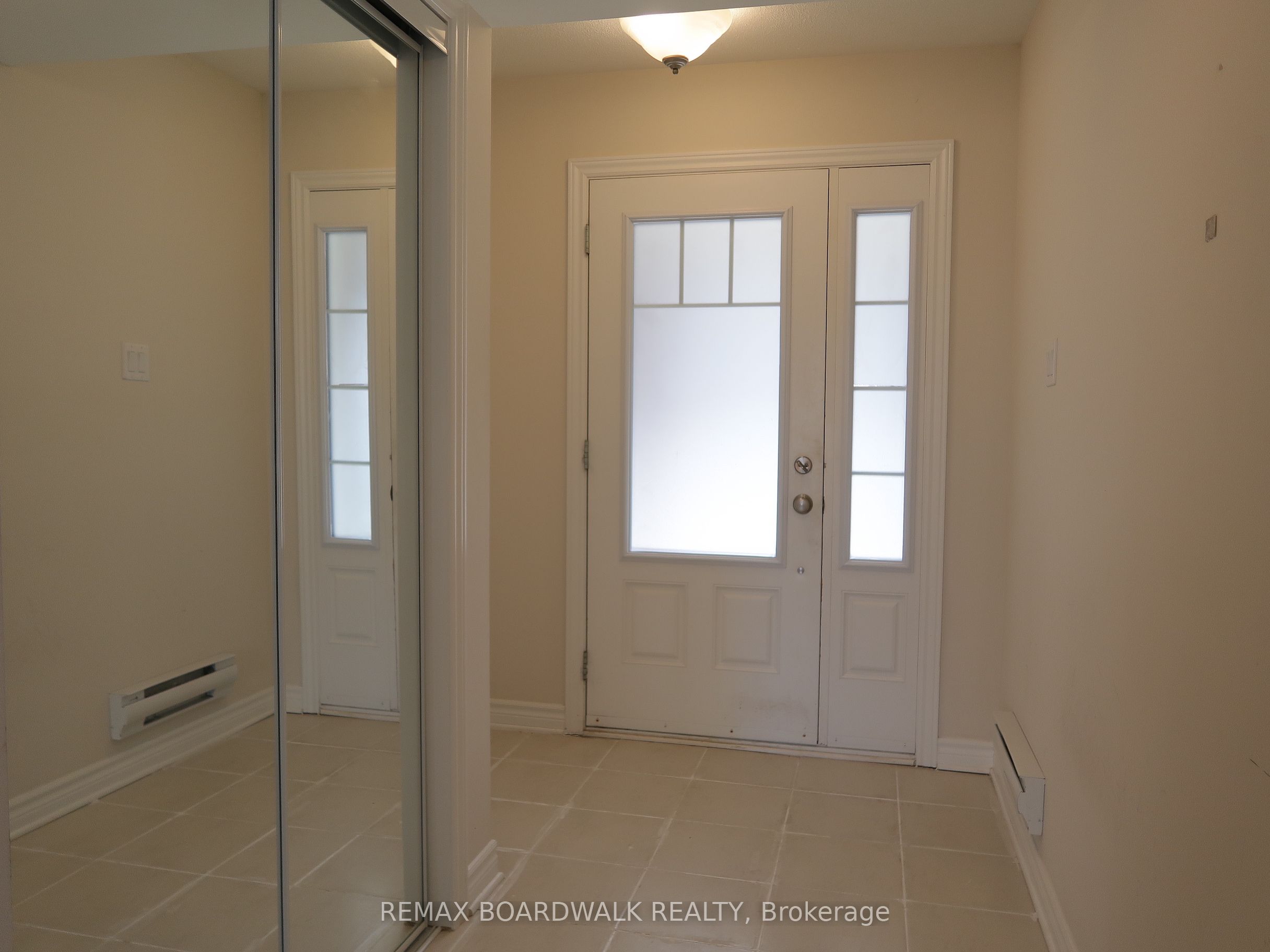 Additional image 3 of 117 Gelderland Private, Ottawa, ON, K2V 0H8