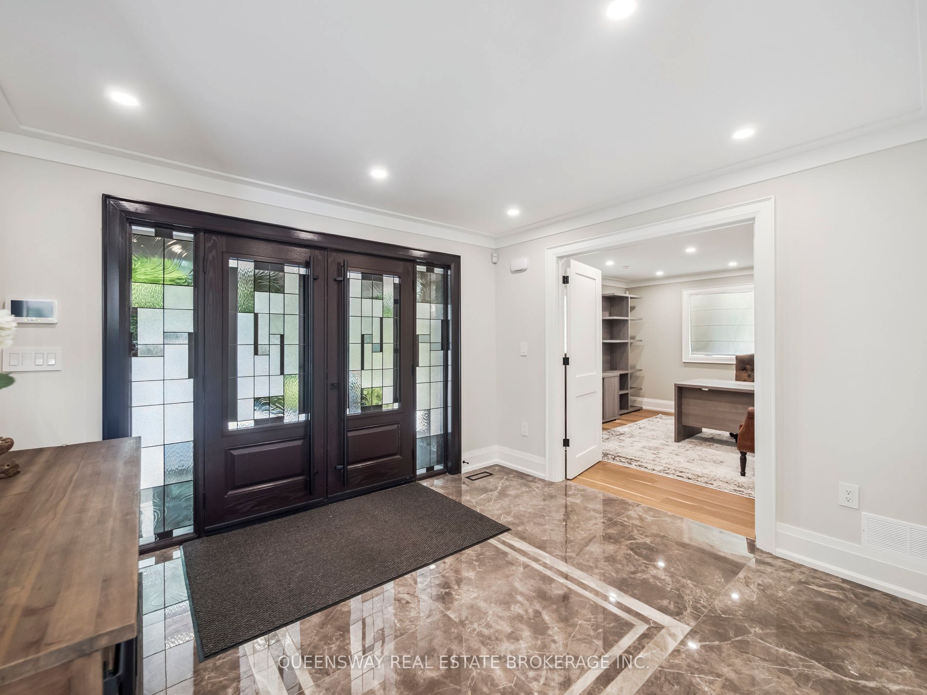 Additional image 5 of 109 Woodriver Bend, Georgina, ON, L0E 1R0