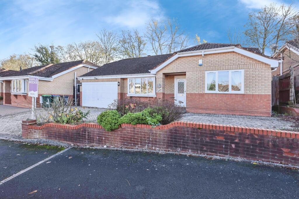 Hollies Rise, Cradley Heath