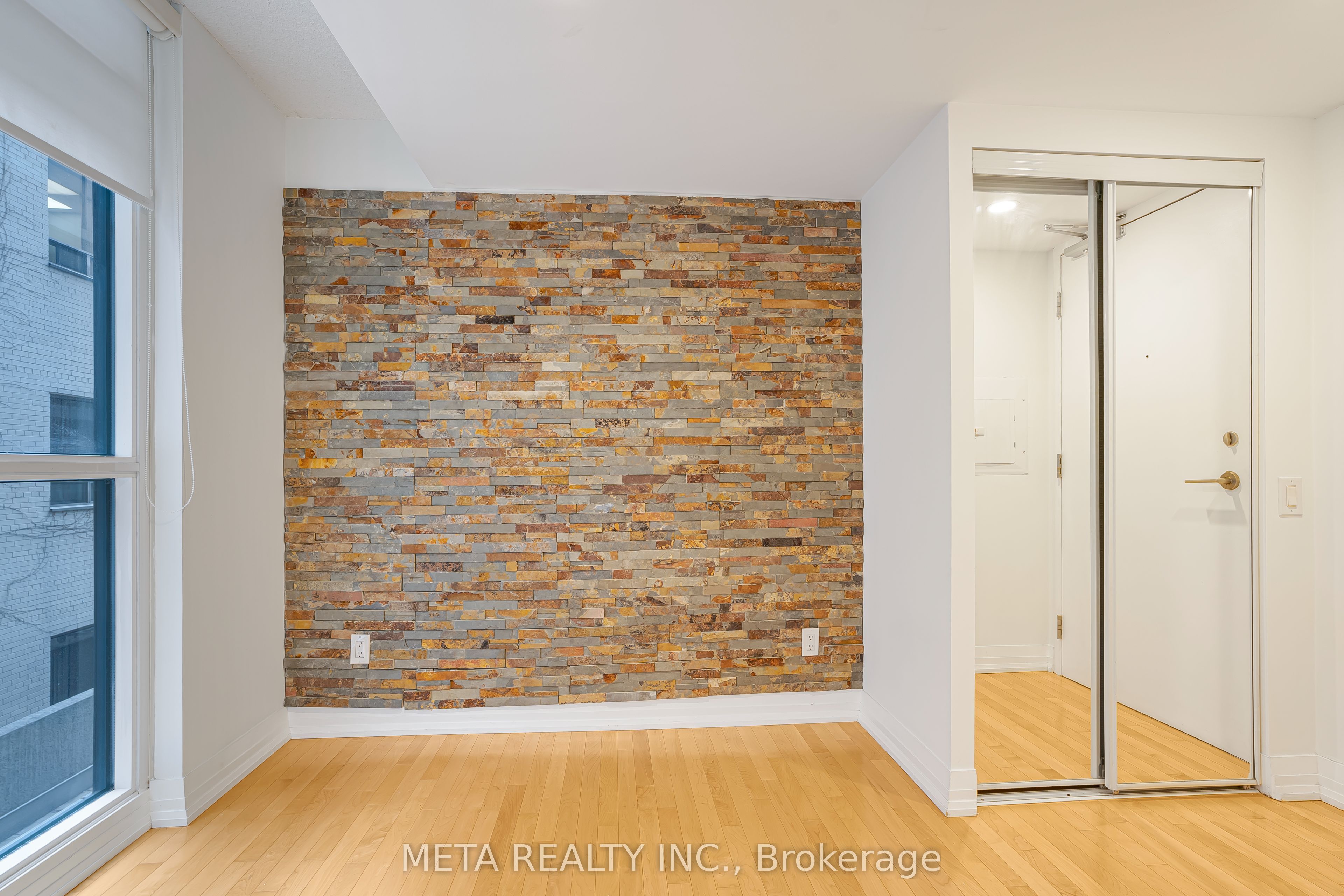 Additional image 3 of 328-25 Carlton Street, Toronto, ON, M5B 1L4