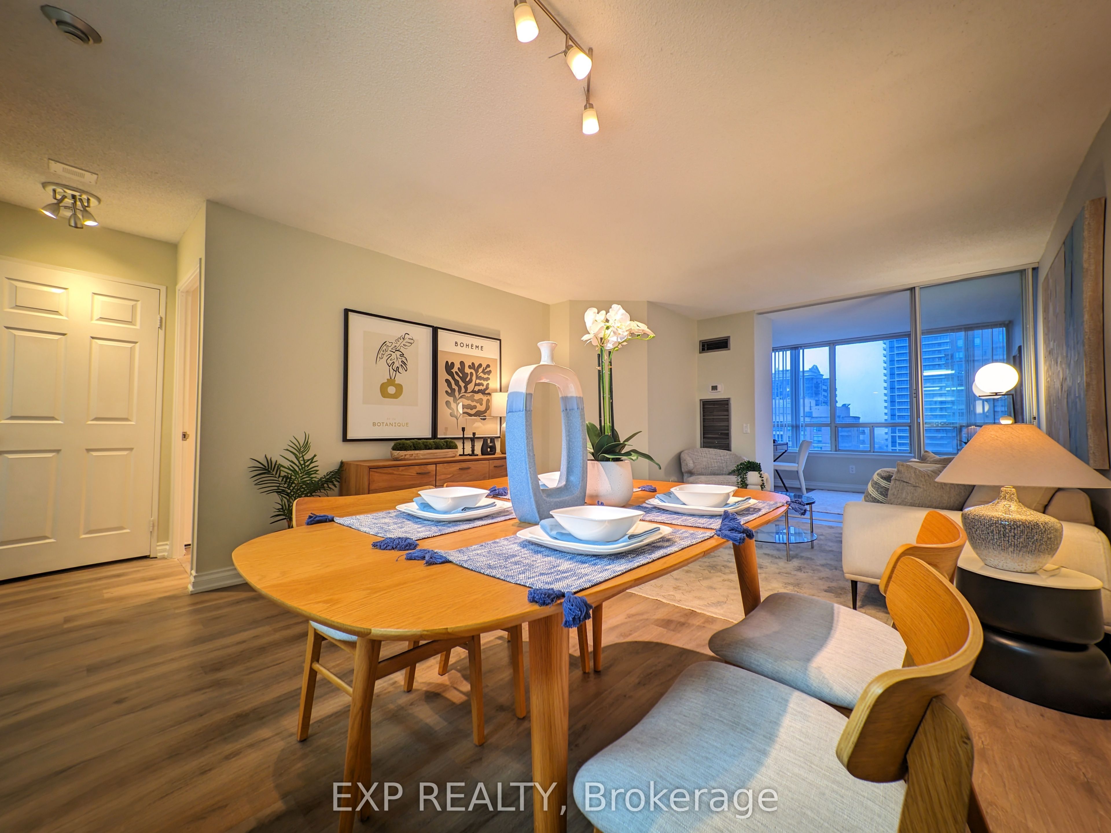 Additional image 2 of 1704-7 Bishop Avenue, Toronto, ON, M2M 4J4