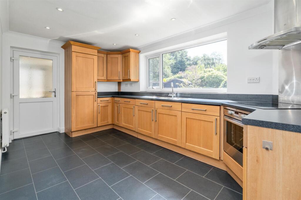 Stratford Road, Hockley Heath, Solihull photo 5
