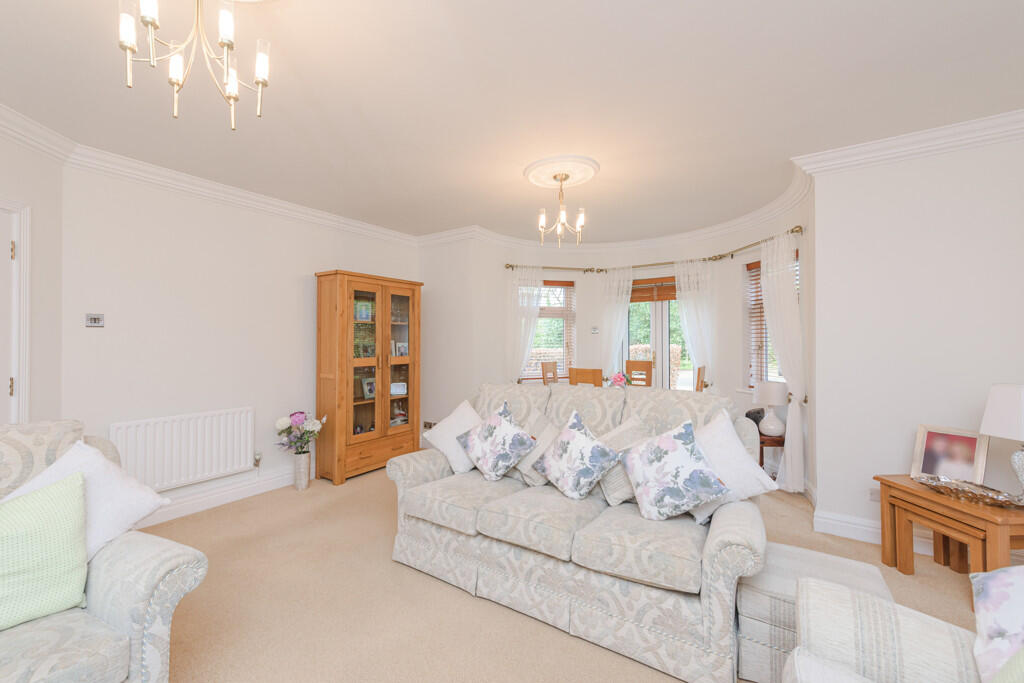 Additional image 5 of Flat 2, Thornhill Court, 126-128 Thornhill Road, Sutton Coldfield, B74 2LU