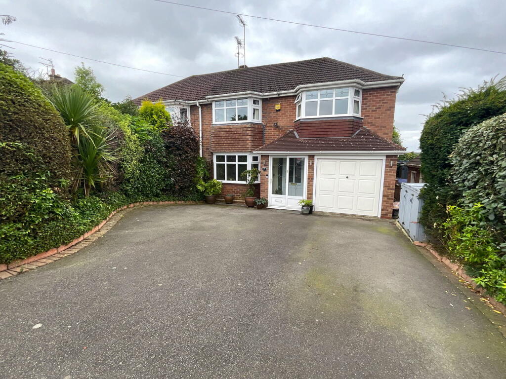 HALESOWEN, Heathfield Road