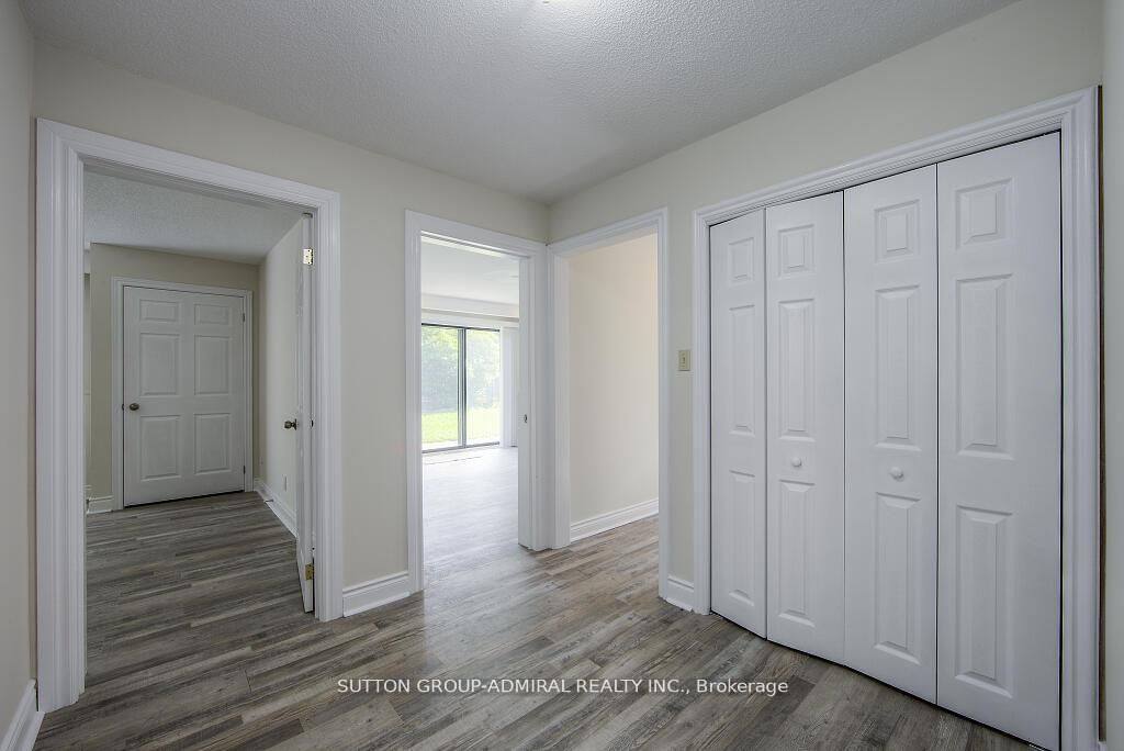 (Back)-7887 Dufferin Street, Vaughan, ON, L4J 3M5 photo 5