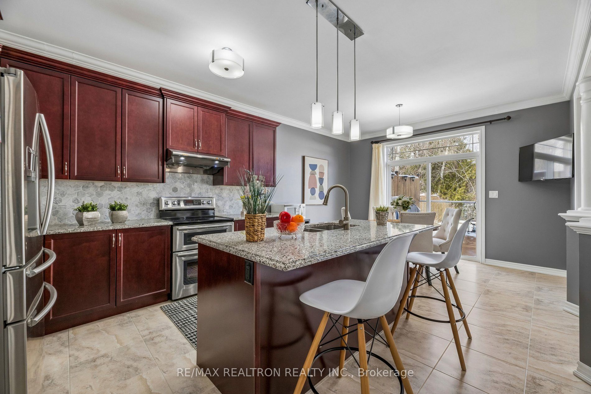 Additional image 6 of 12 Promenade Drive, Whitby, ON, L1R 0L4