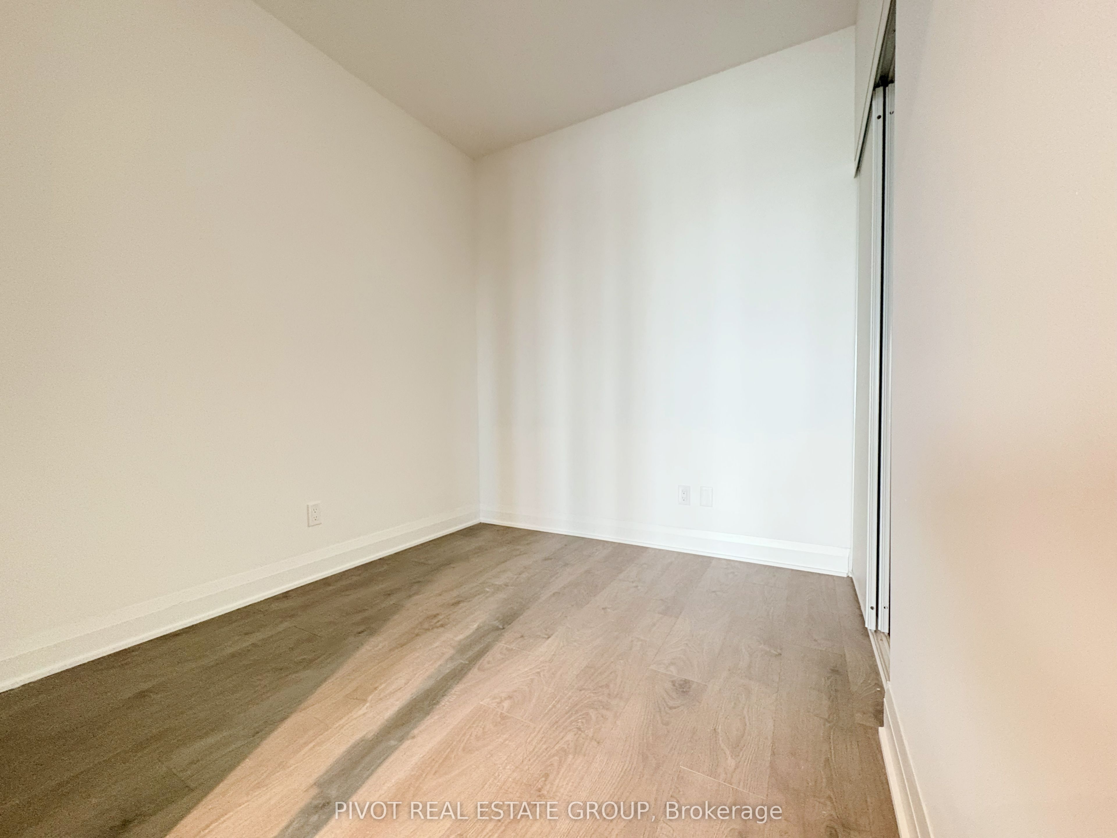 Additional image 3 of 1511-2 Erskine Road, Mississauga, ON, L5B 0S1